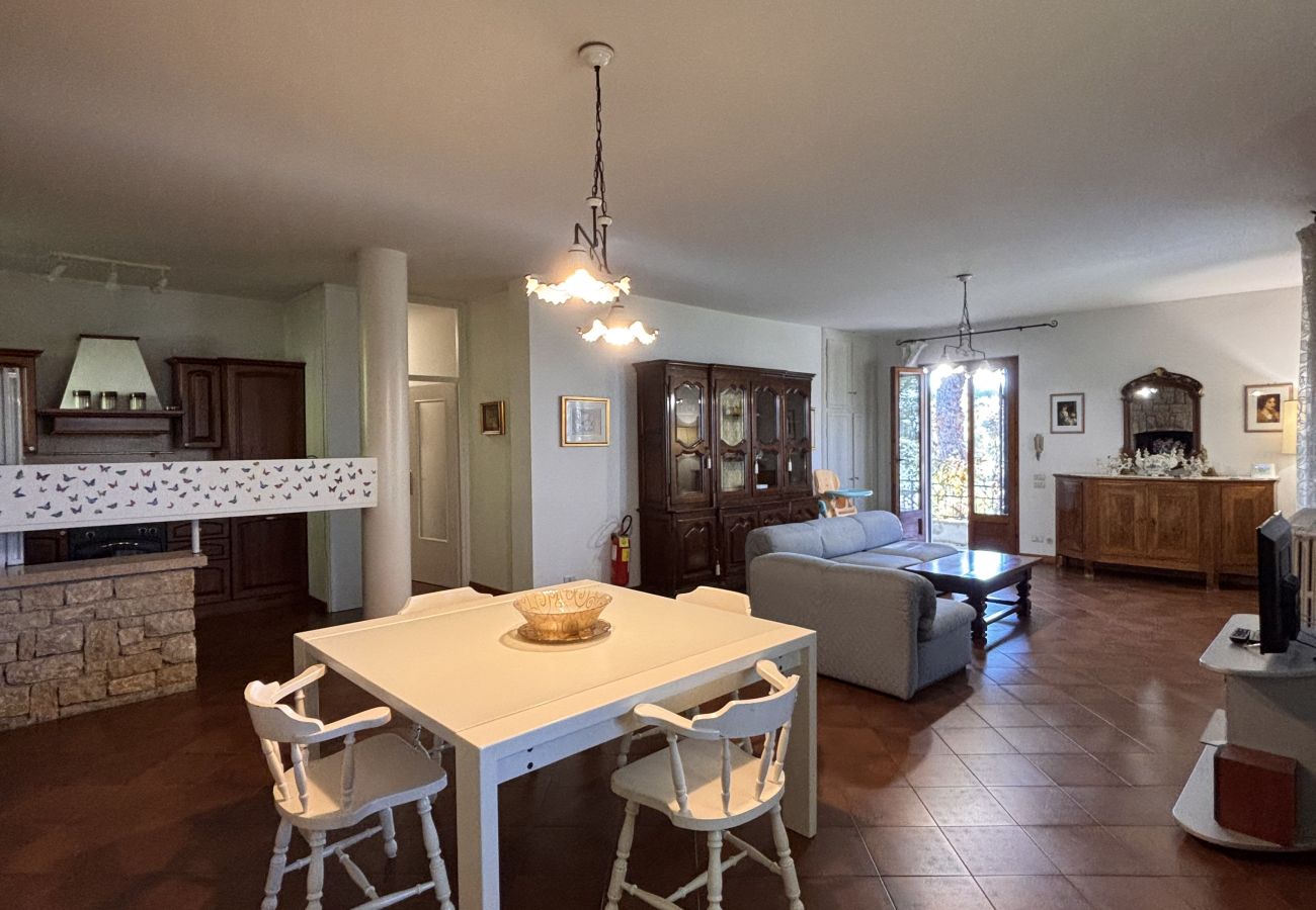 Villa a Torri del Benaco - Villa Bardino