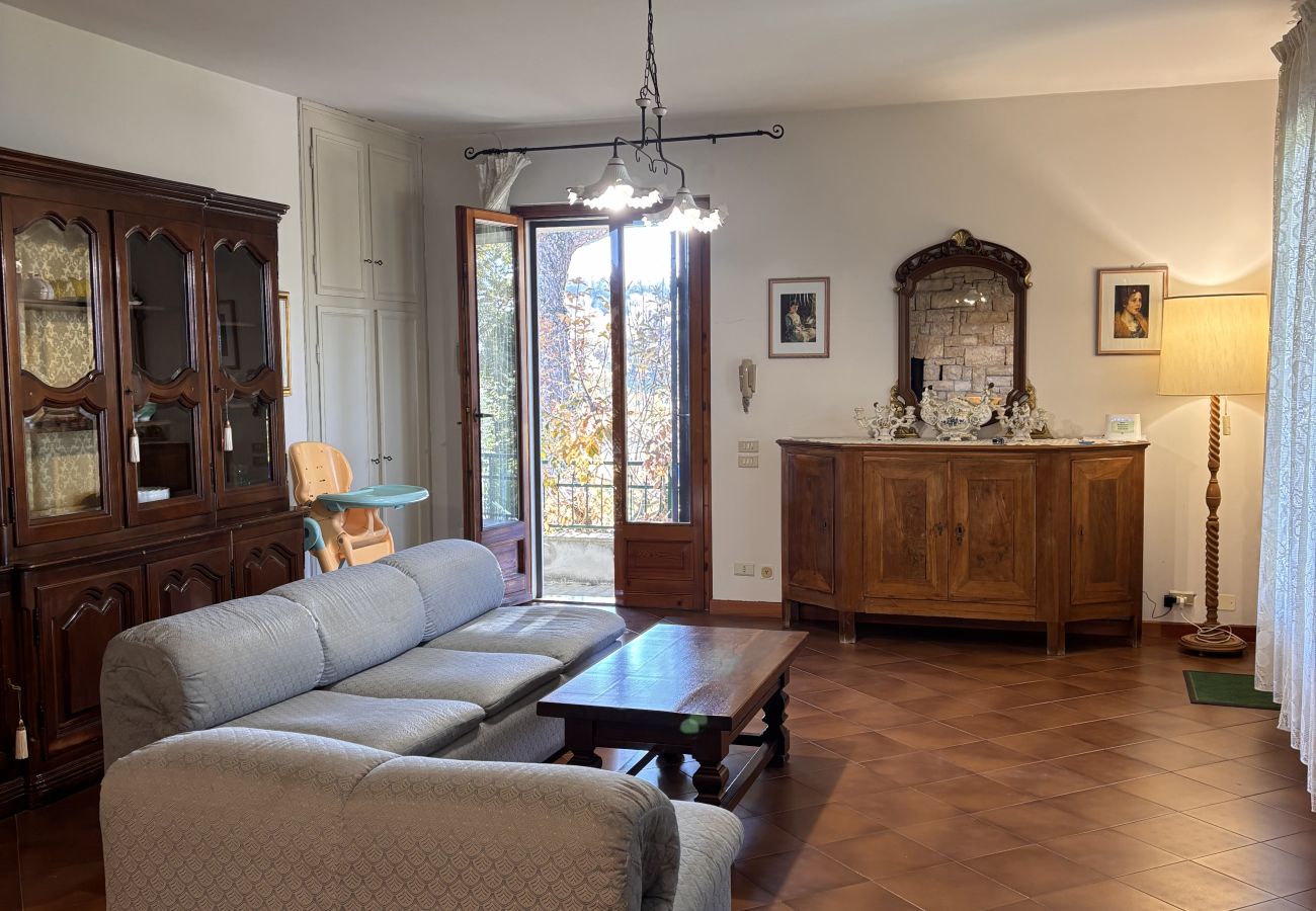 Villa a Torri del Benaco - Villa Bardino