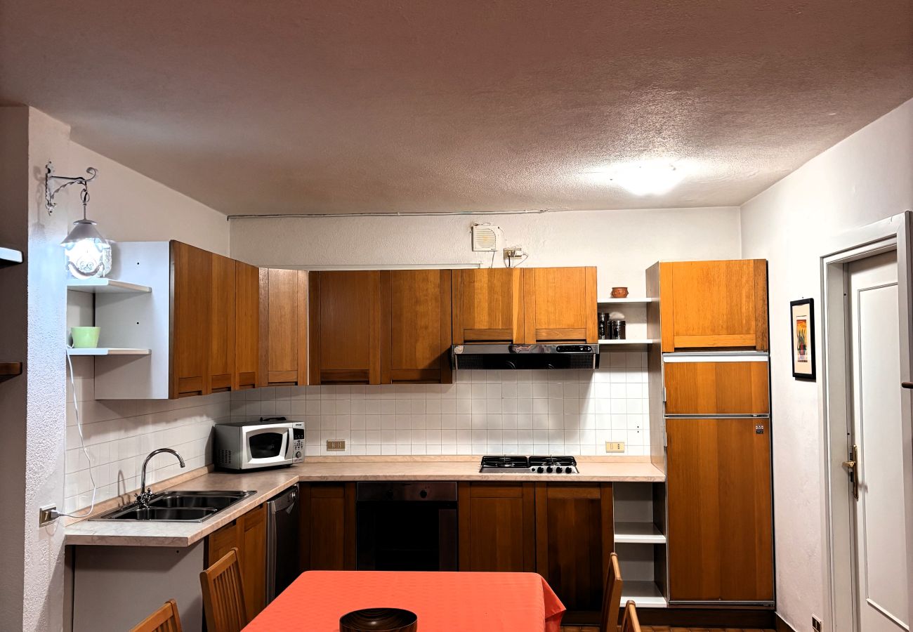 Villa a Torri del Benaco - Villa Bardino