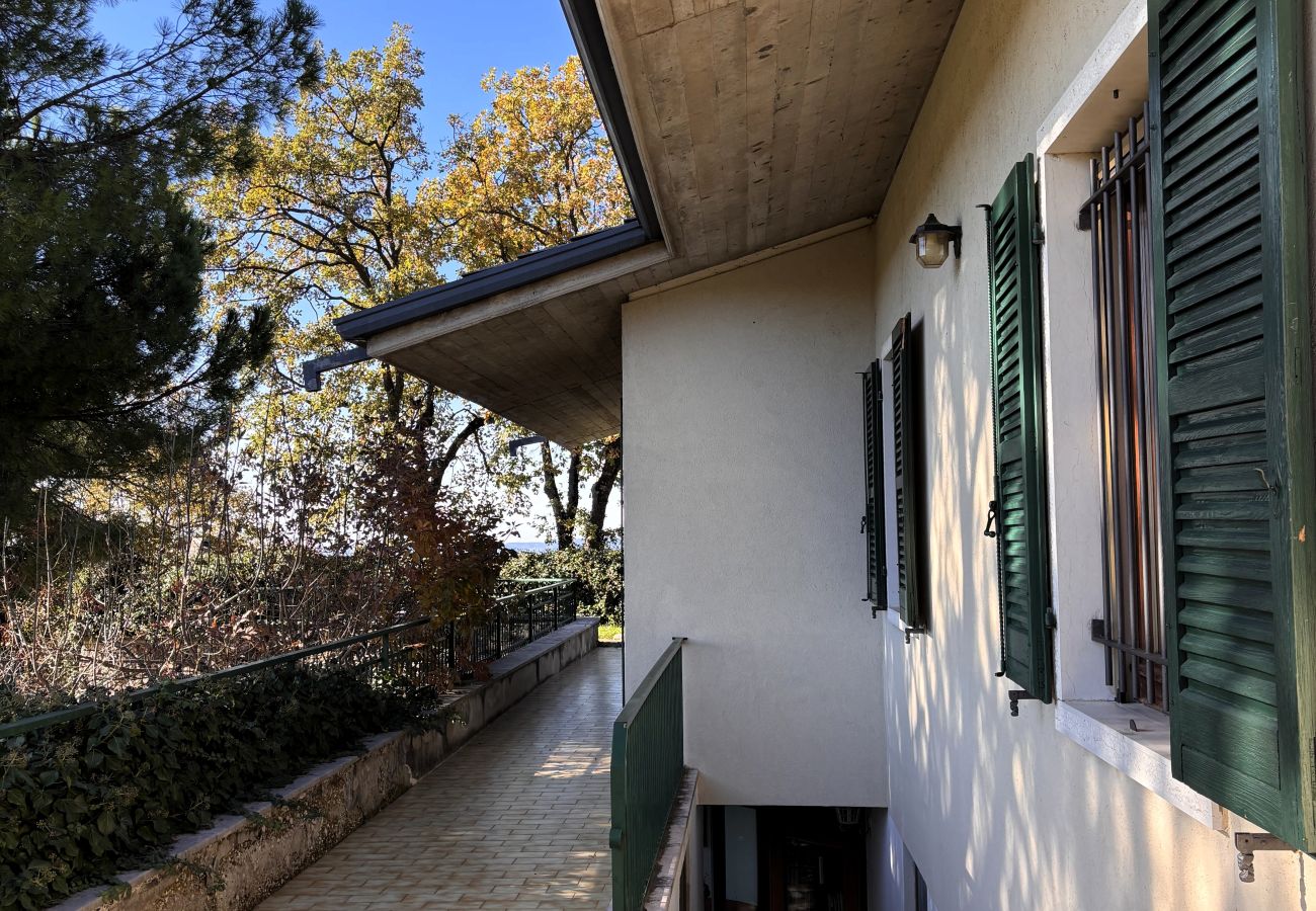 Villa a Torri del Benaco - Villa Bardino