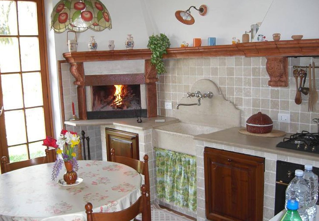 Villa a Costermano - Villa Rocca a Marciaga