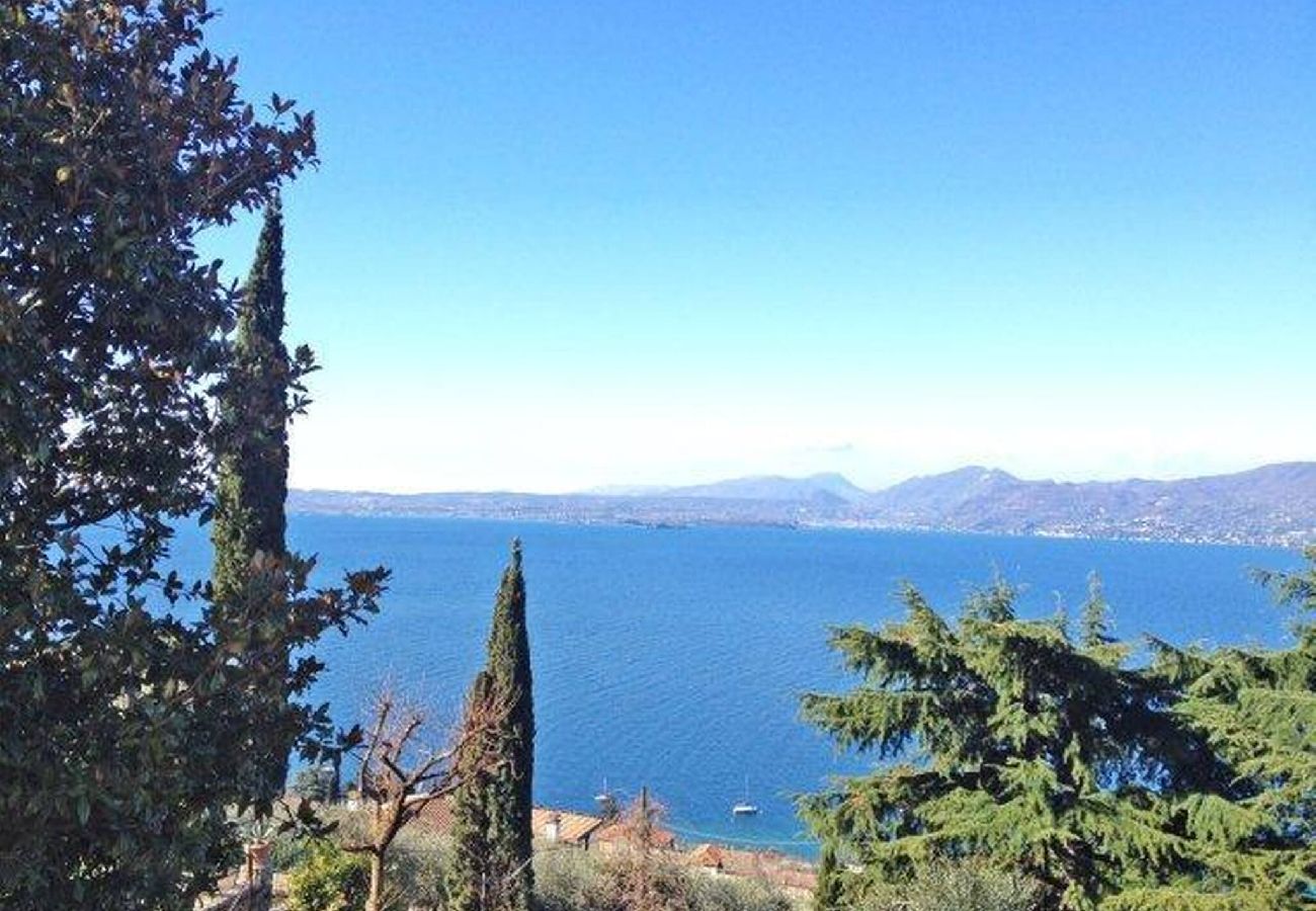 Villa a Torri del Benaco - Villa Margiò