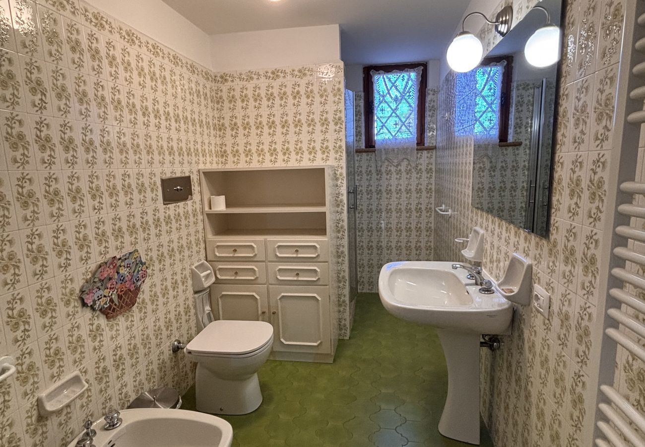 Villa a Torri del Benaco - Villa Margiò