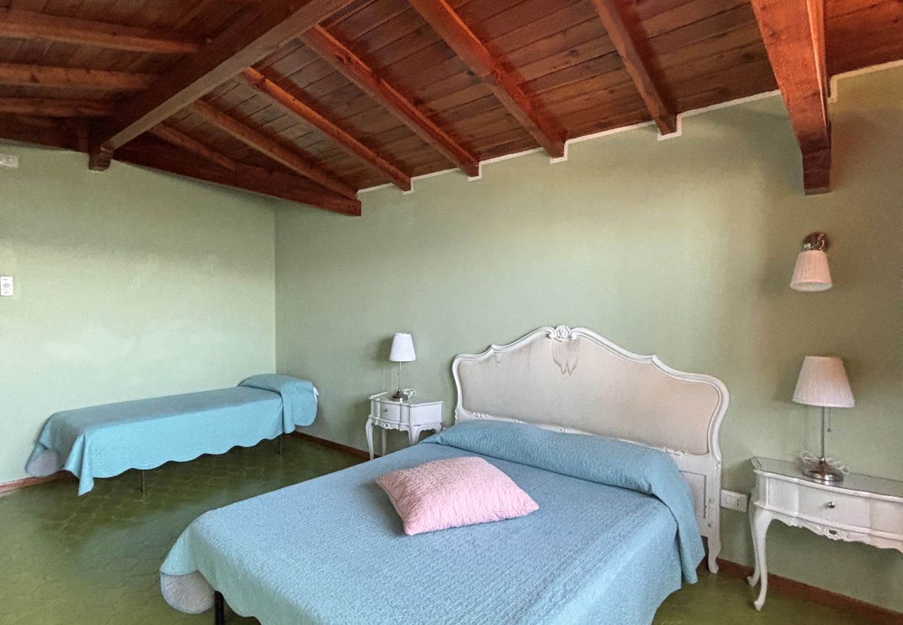 Villa a Torri del Benaco - Villa Margiò