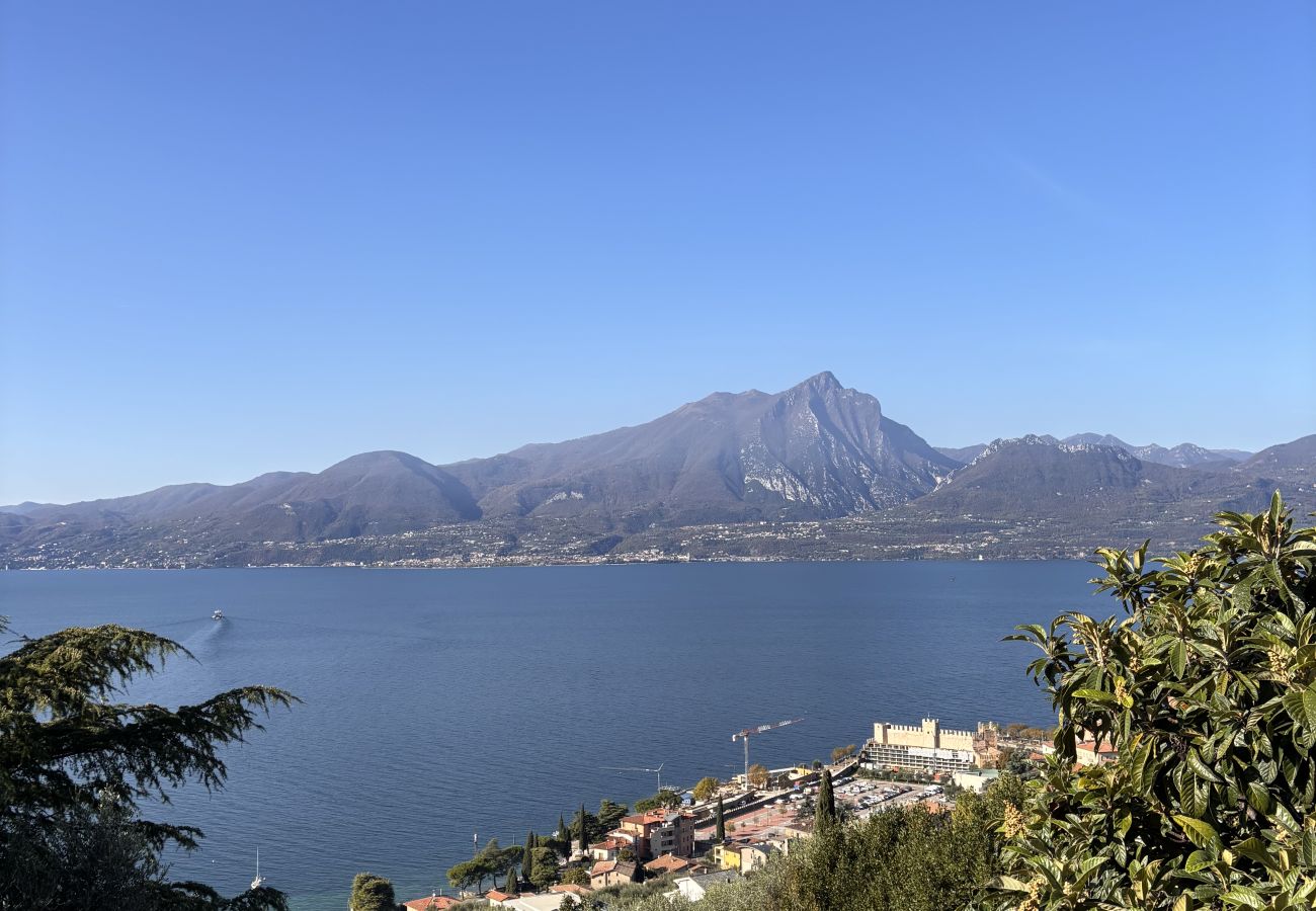 Villa a Torri del Benaco - Villa Margiò