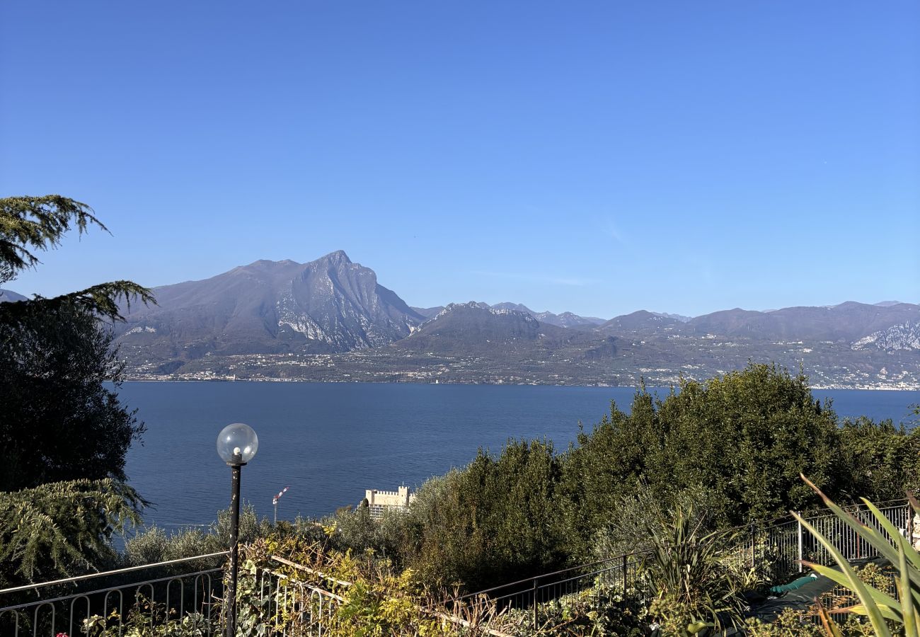 Villa a Torri del Benaco - Villa Margiò