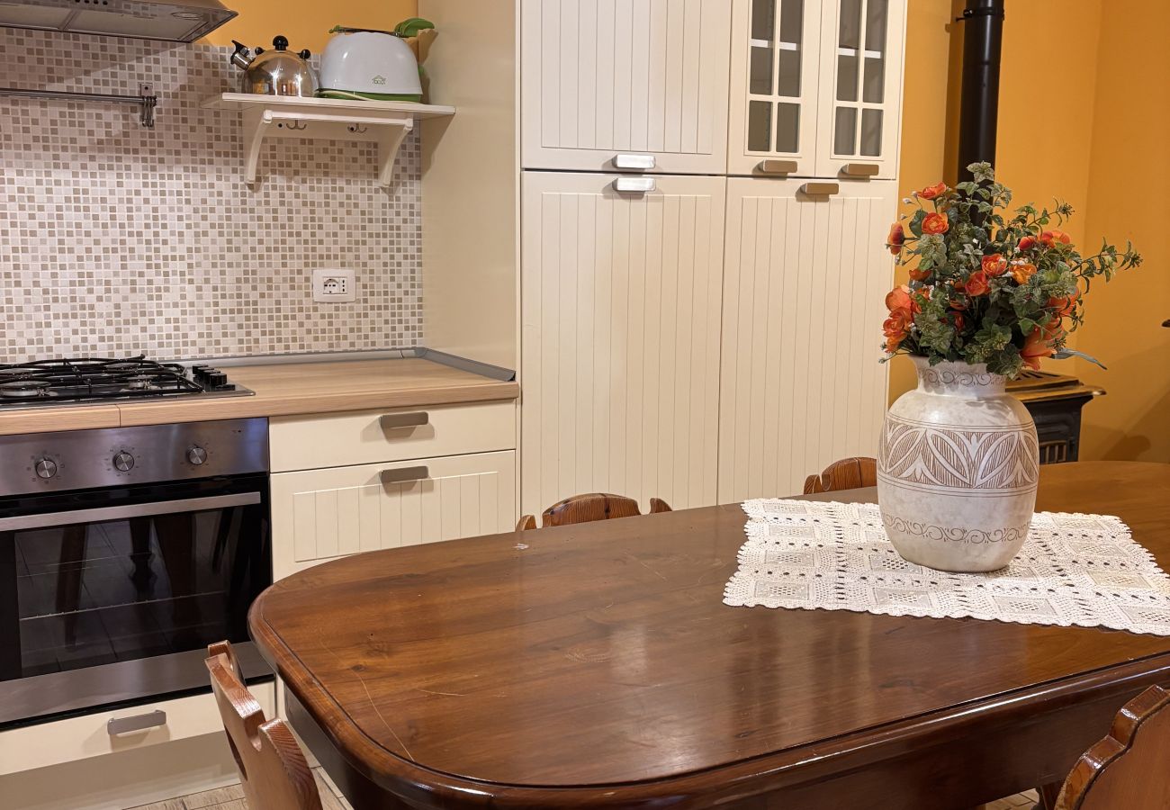 Villa a Torri del Benaco - Villa Margiò