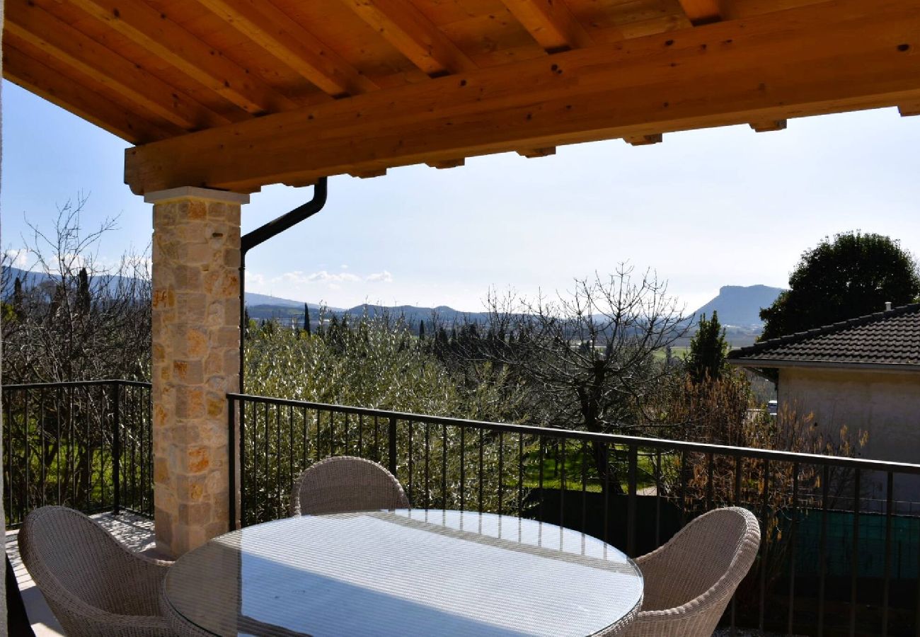 Appartamento a Caprino Veronese - Villetta Giare