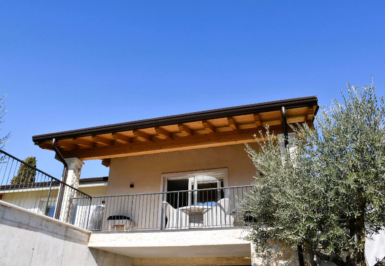 Appartamento a Caprino Veronese - Villetta Giare