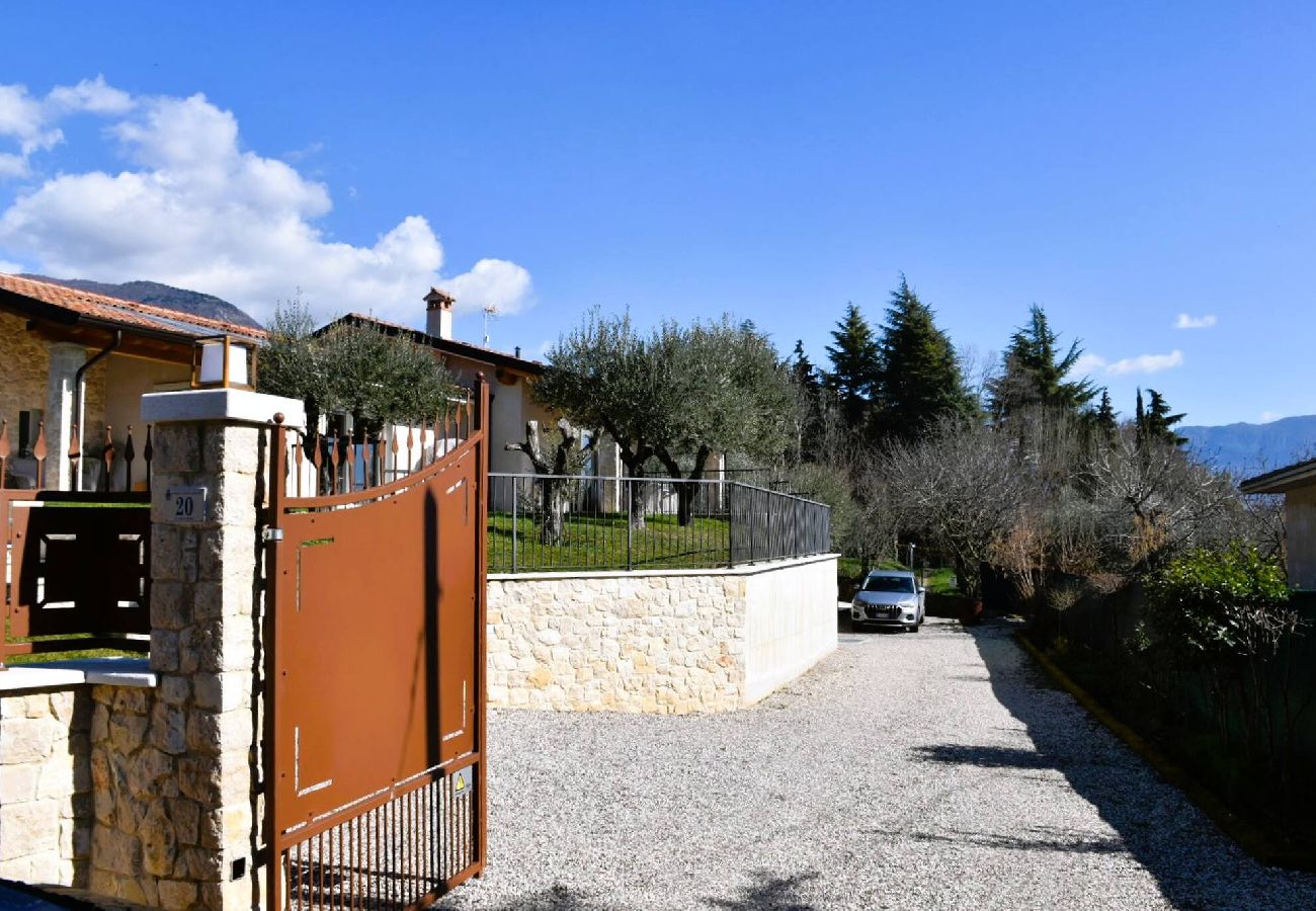 Appartamento a Caprino Veronese - Villetta Giare