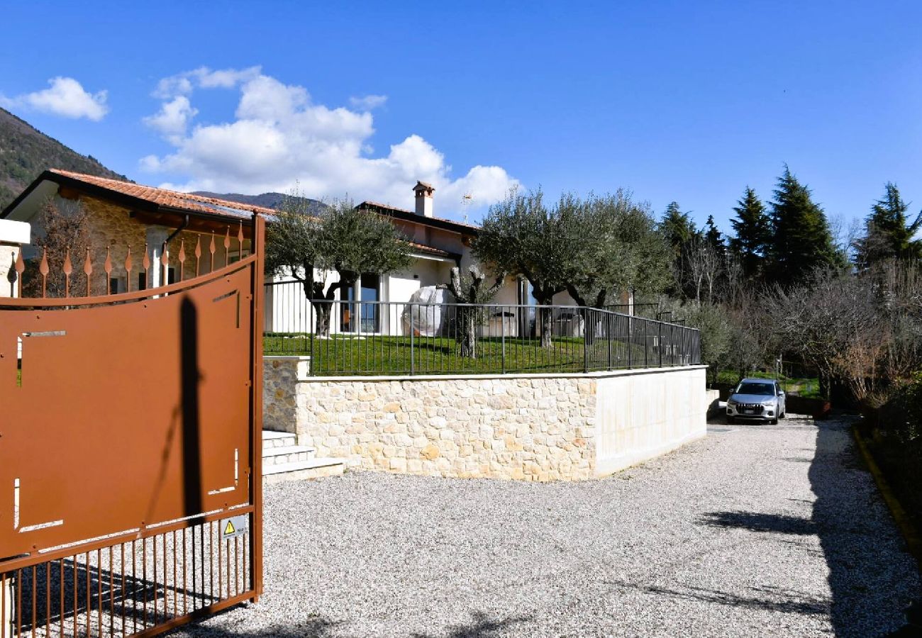 Appartamento a Caprino Veronese - Villetta Giare
