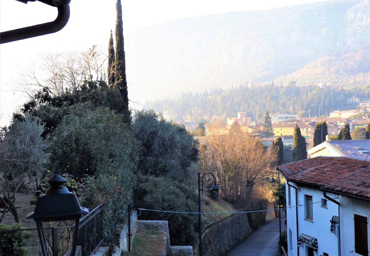 Appartamento a Garda - Appartamento Casa Canevini a Garda