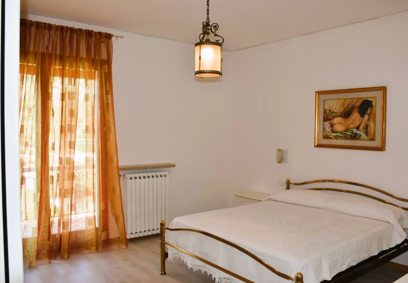 Villa a Rivoli Veronese - Villa Tessari a Rivoli Veronese