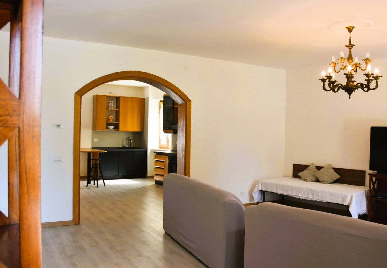 Villa a Rivoli Veronese - Villa Tessari a Rivoli Veronese