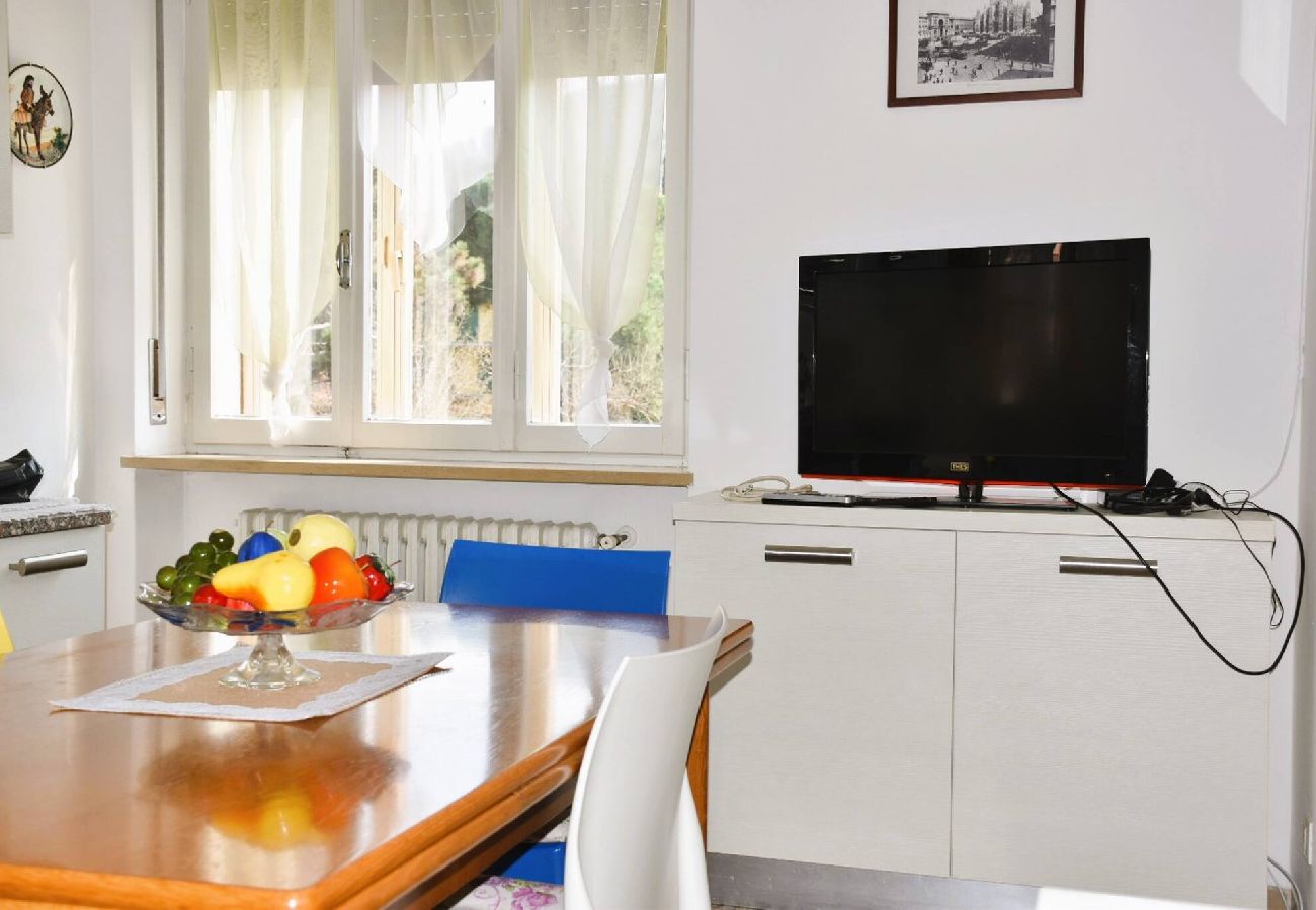 Appartamento a Garda - Casa Leopardi - Holiday Apartment in Garda