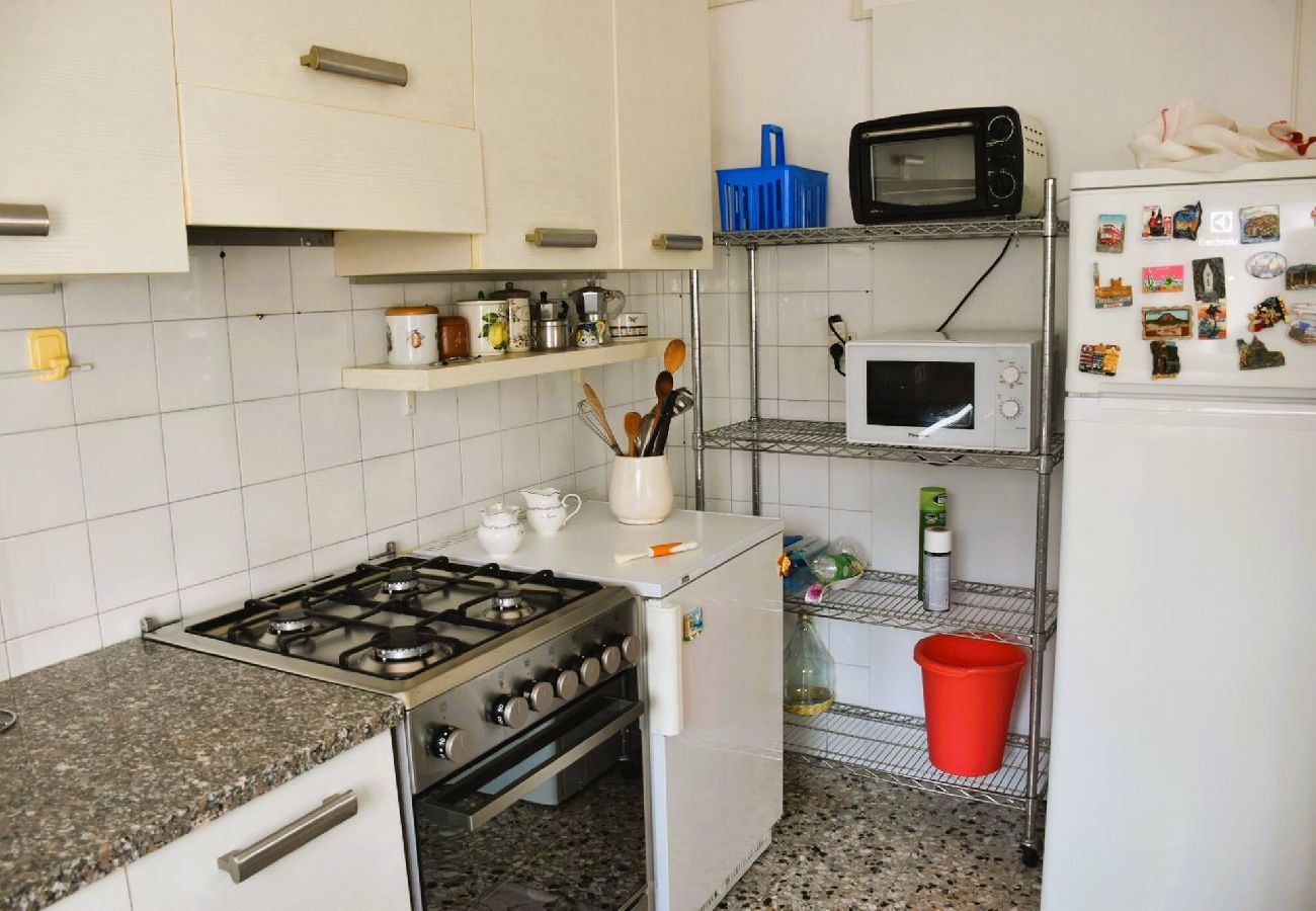 Appartamento a Garda - Casa Leopardi - Holiday Apartment in Garda