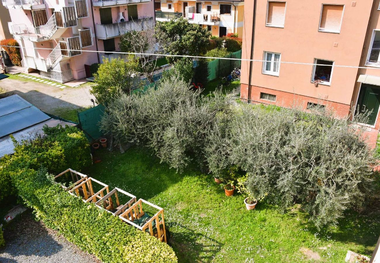 Appartamento a Garda - Casa Leopardi - Holiday Apartment in Garda