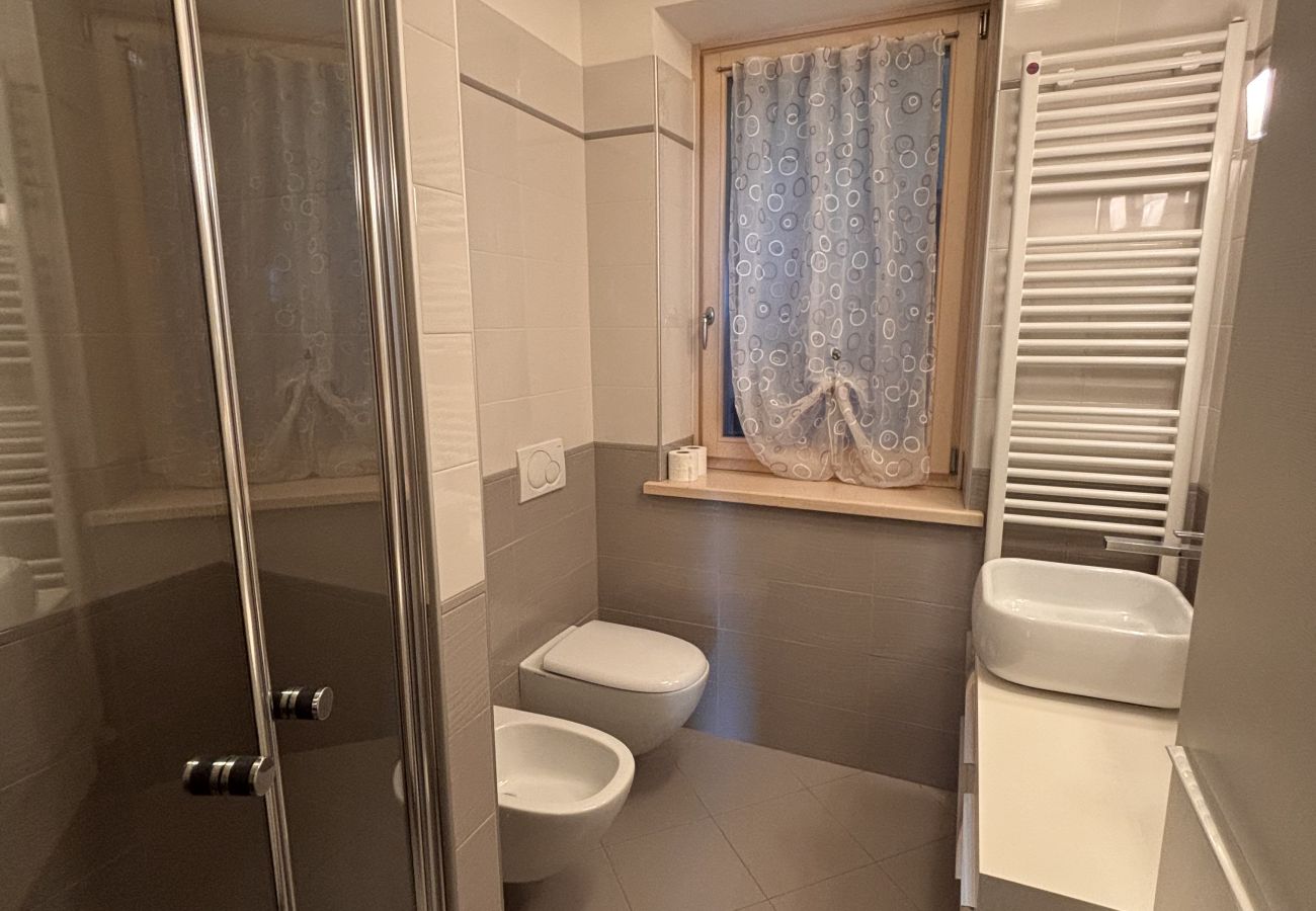 Villa a San Zeno di Montagna - Villa Miravista