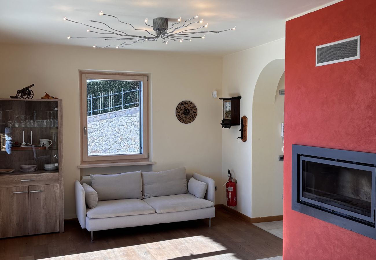 Villa a San Zeno di Montagna - Villa Miravista