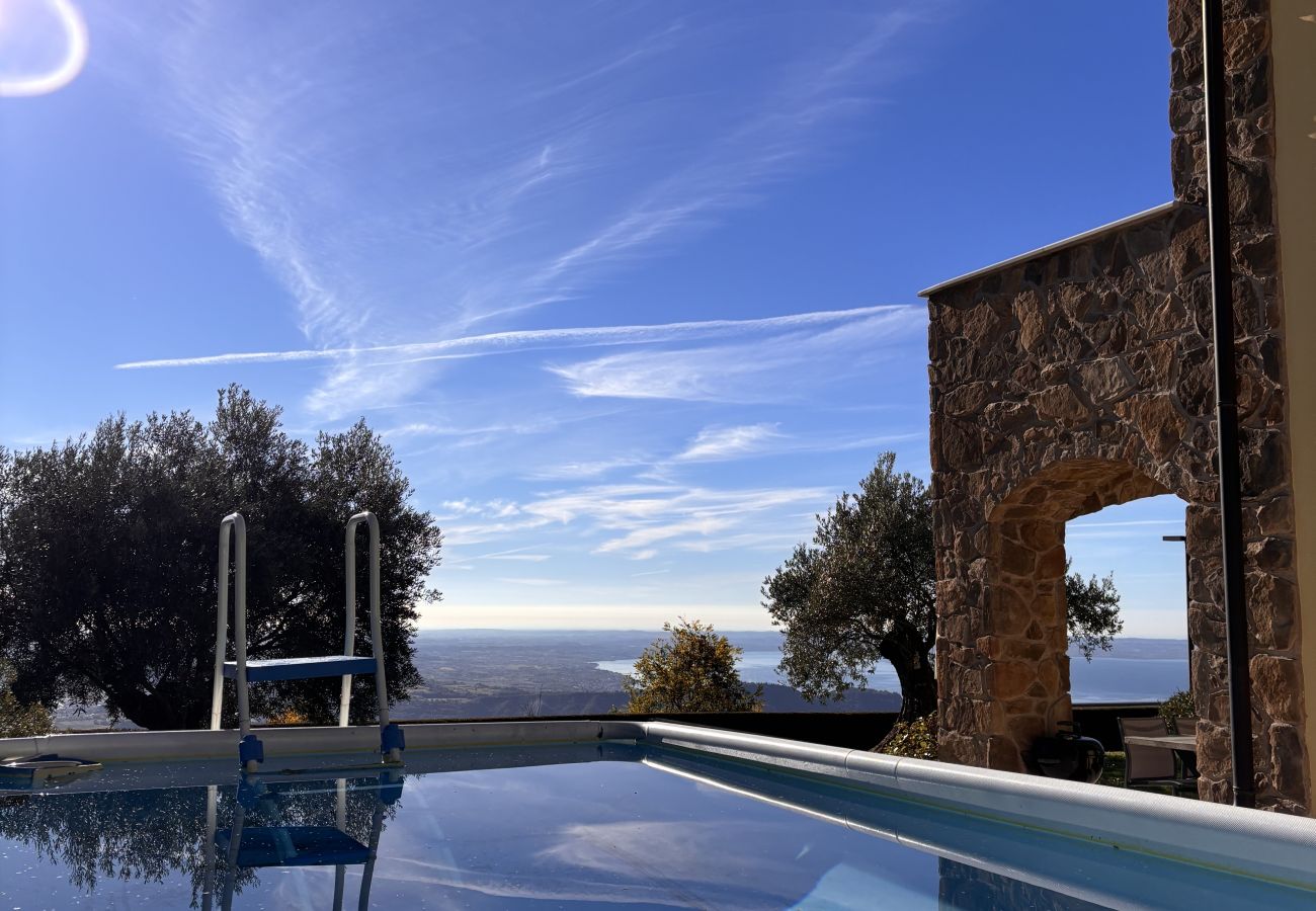 Villa a San Zeno di Montagna - Villa Miravista