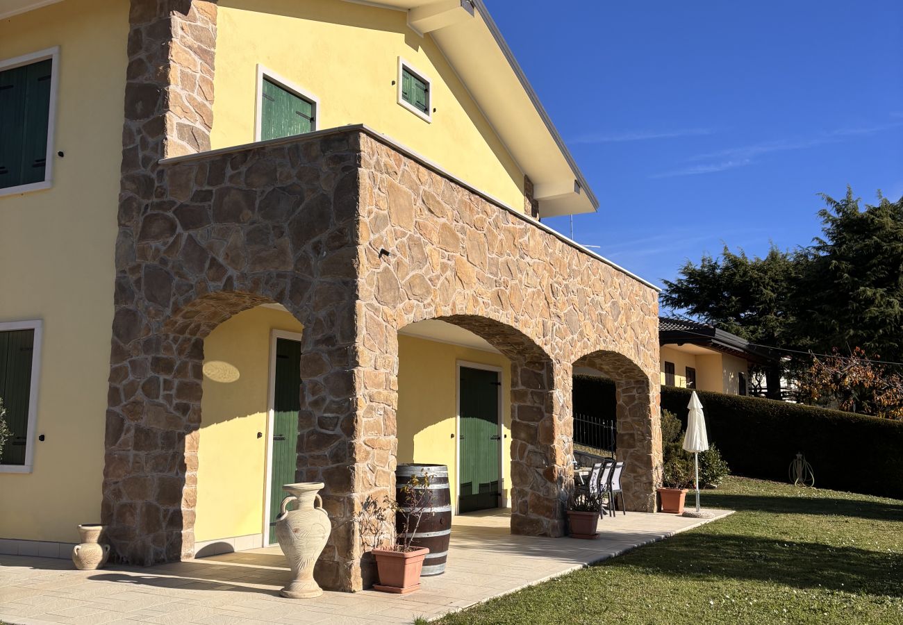 Villa a San Zeno di Montagna - Villa Miravista