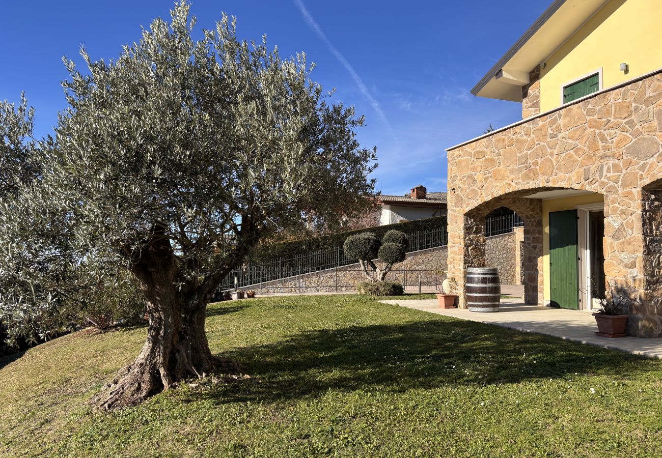 Villa a San Zeno di Montagna - Villa Miravista