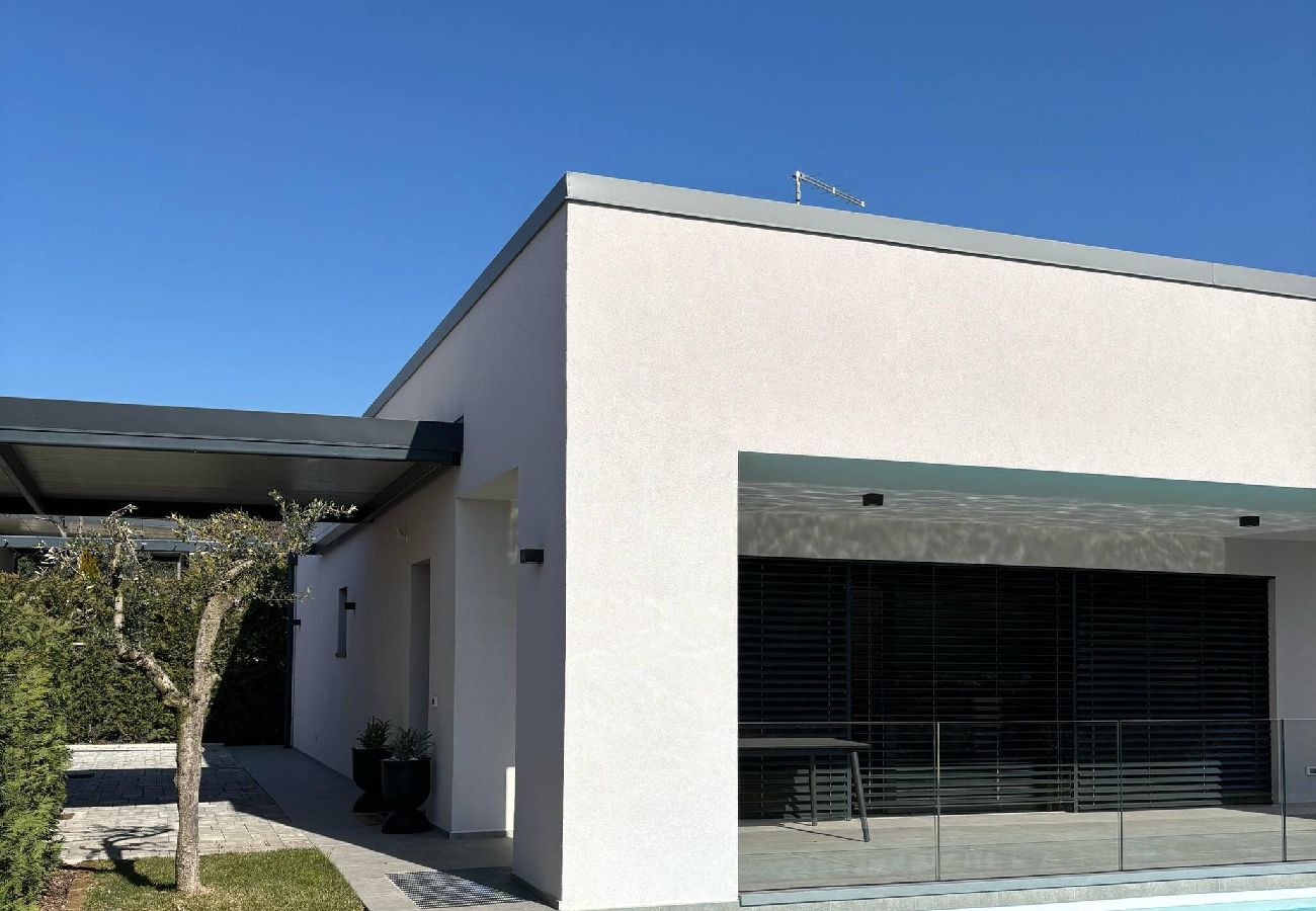 Villa a Costermano - Villa LagoBlu