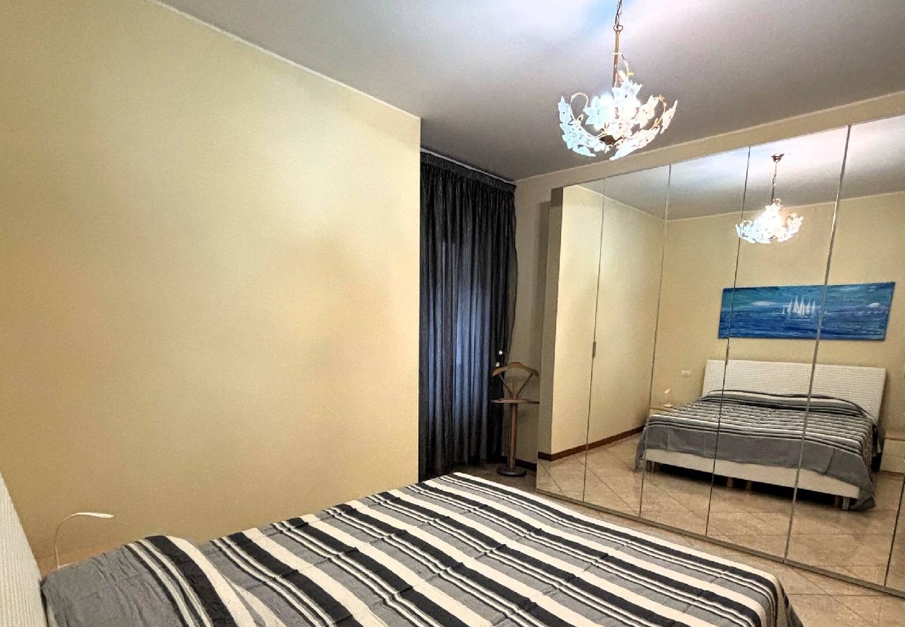 Appartamento a Garda - Casa Lungolago in centro a Garda