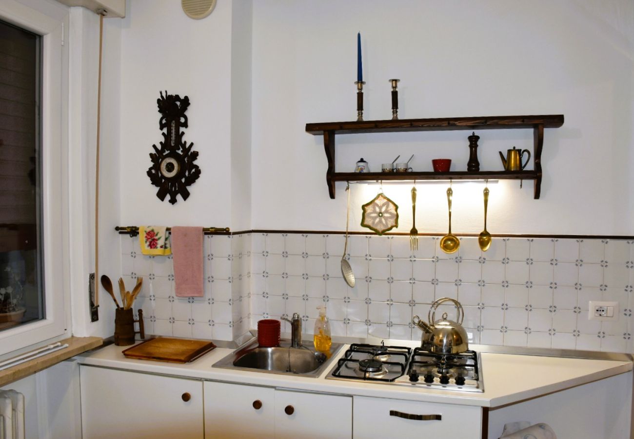 Appartamento a Garda - Terrazza Ida - Finestra sul Garda