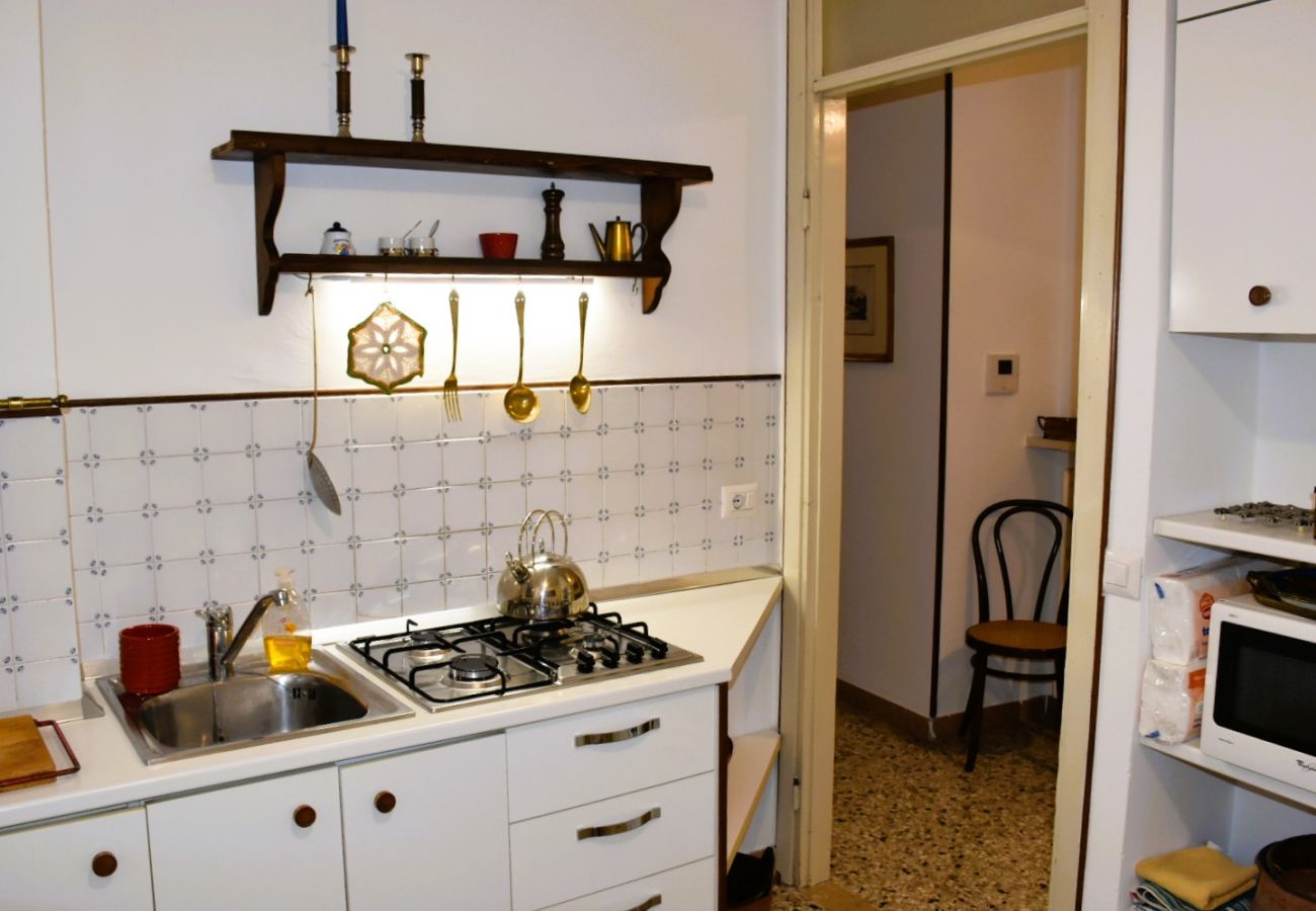 Appartamento a Garda - Terrazza Ida - Finestra sul Garda