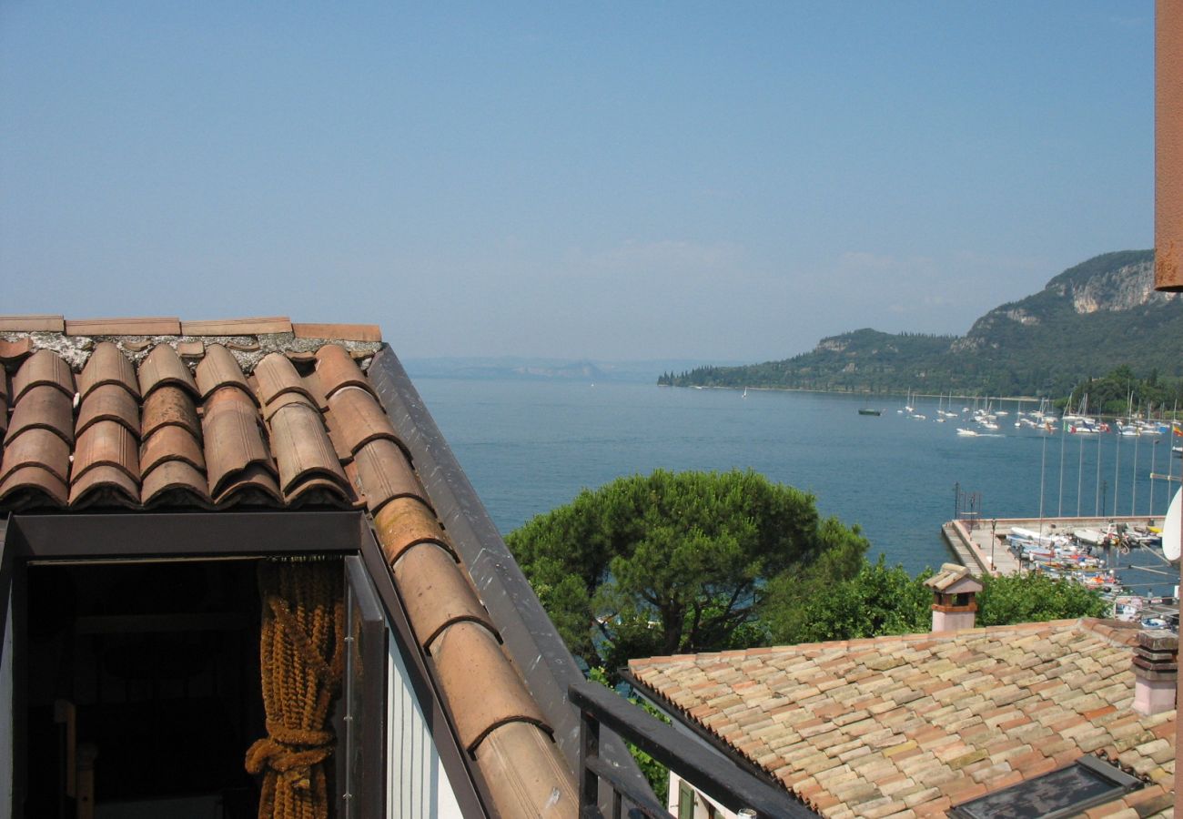 Appartamento a Garda - Terrazza Ida - Finestra sul Garda