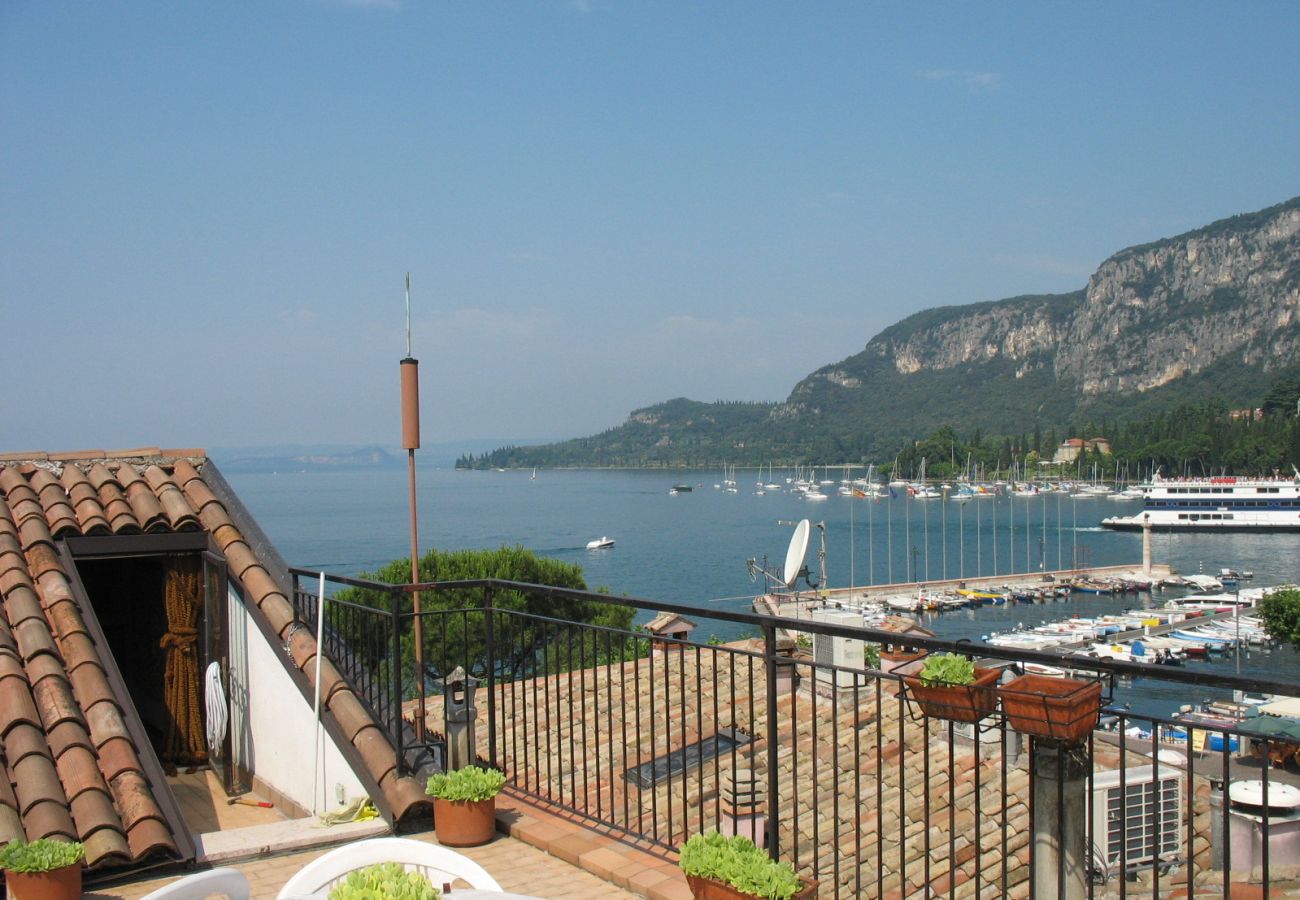 Appartamento a Garda - Terrazza Ida - Finestra sul Garda