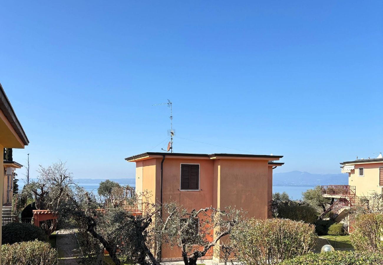 Ferienwohnung in Cavaion Veronese - Il Poggio Blu apartment