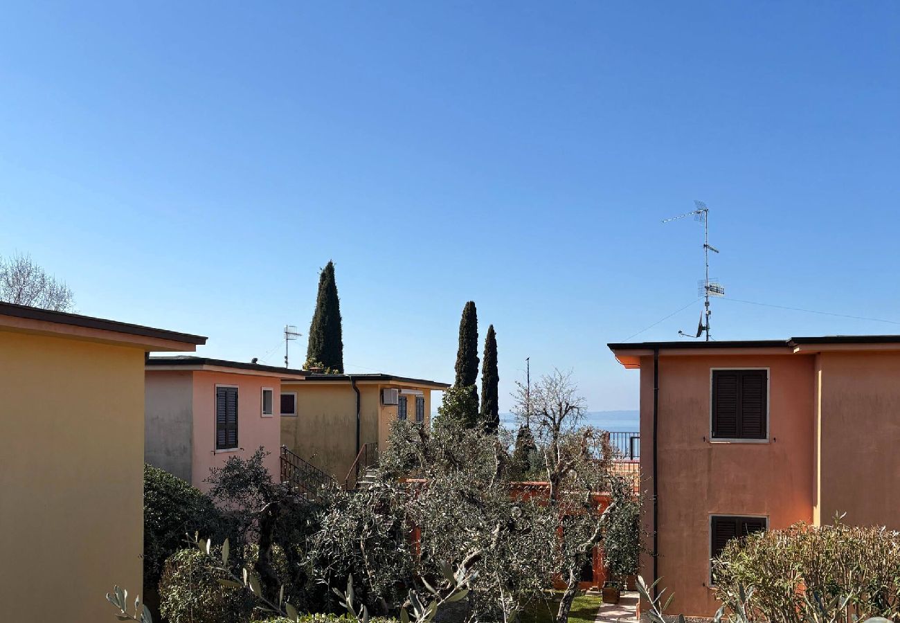 Ferienwohnung in Cavaion Veronese - Il Poggio Blu apartment