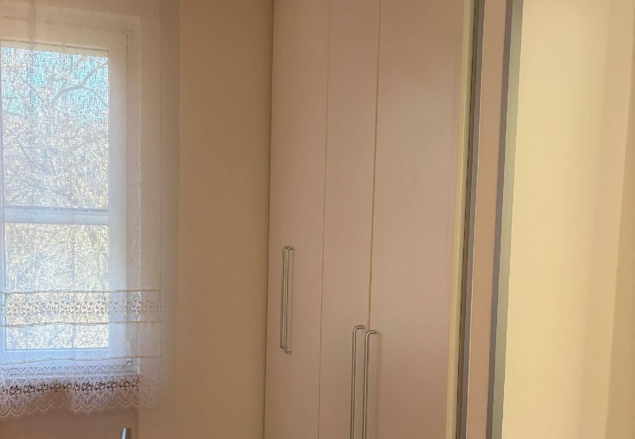 Ferienwohnung in Cavaion Veronese - Il Poggio Blu apartment