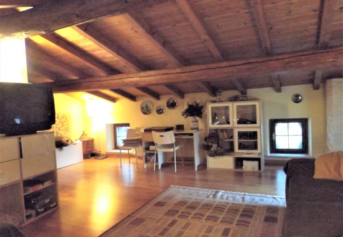 Ferienwohnung in Garda - Appartamento Casa Canevini a Garda