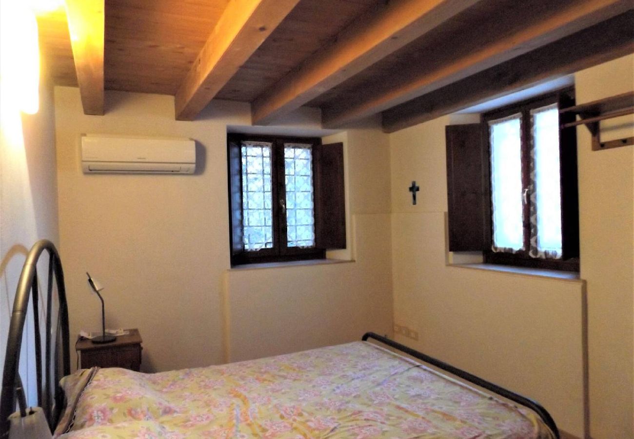 Ferienwohnung in Garda - Appartamento Casa Canevini a Garda