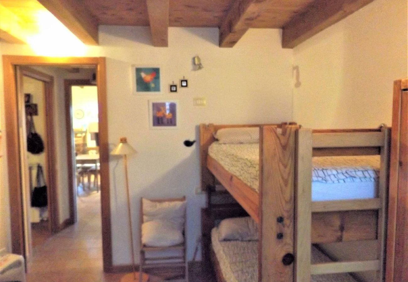 Ferienwohnung in Garda - Appartamento Casa Canevini a Garda