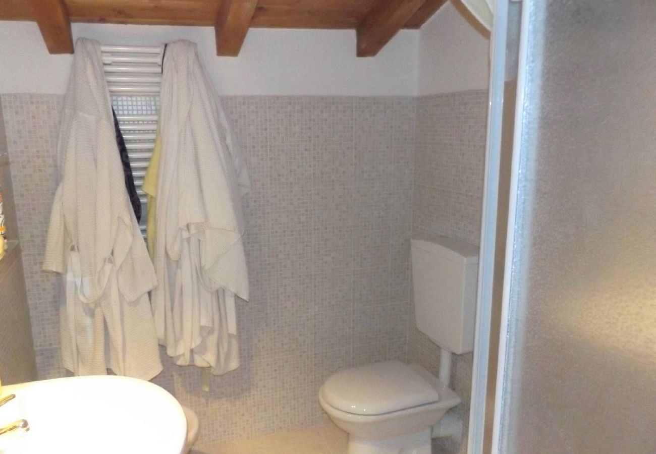 Ferienwohnung in Garda - Appartamento Casa Canevini a Garda