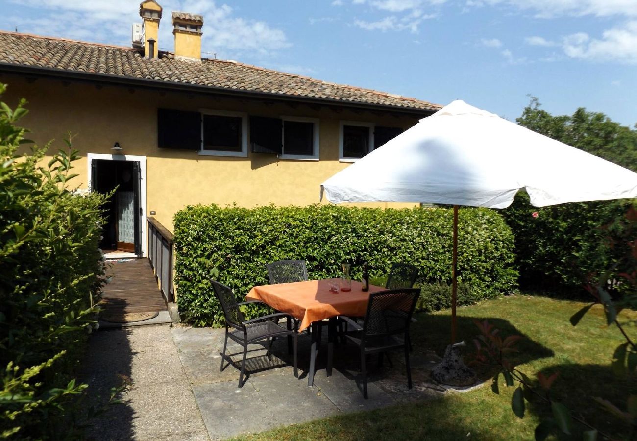 Ferienwohnung in Costermano - Cascina Cipressi