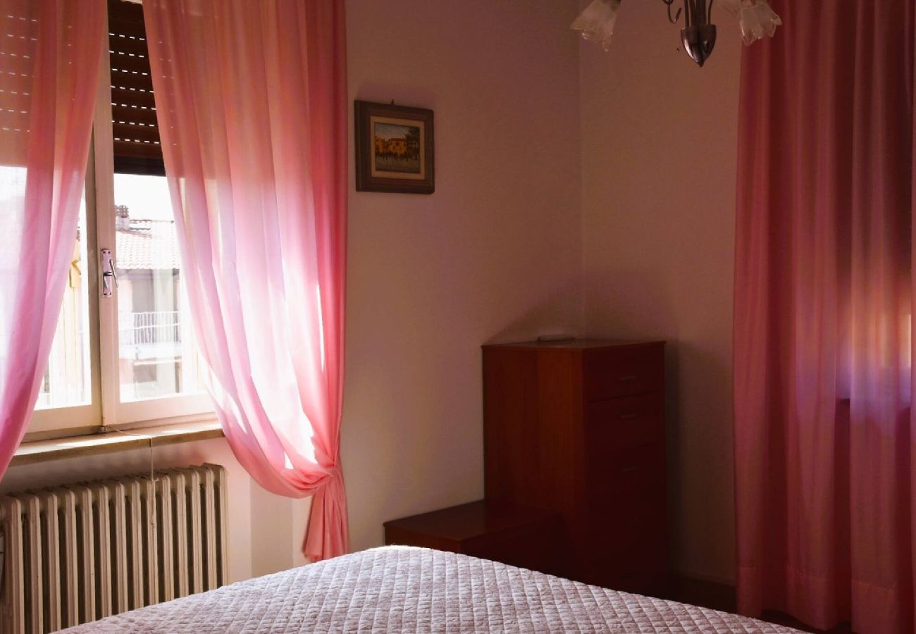 Ferienwohnung in Garda - Casa Leopardi - Holiday Apartment in Garda