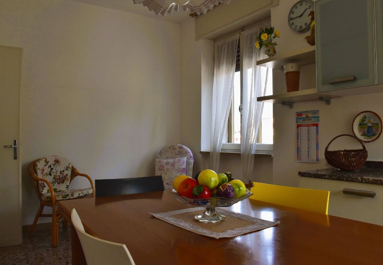 Ferienwohnung in Garda - Casa Leopardi - Holiday Apartment in Garda