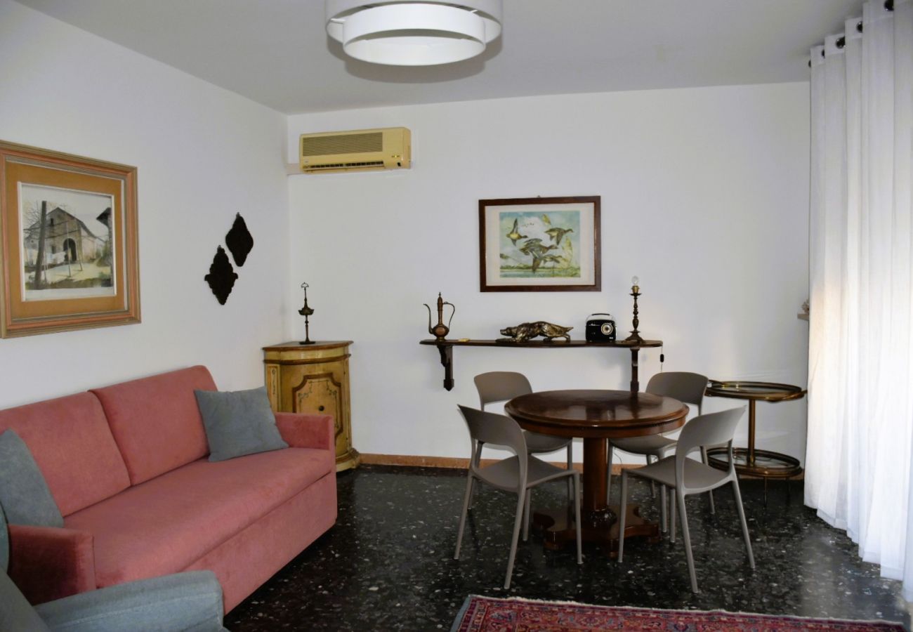 Ferienwohnung in Garda - Terrazza Ida - Finestra sul Garda