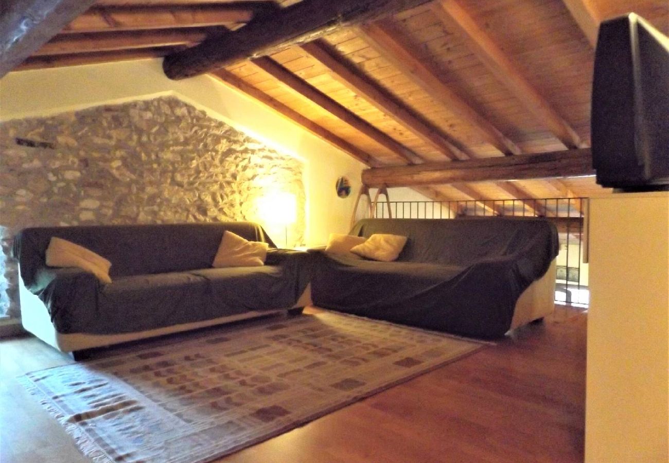 Apartment in Garda - Appartamento Casa Canevini a Garda