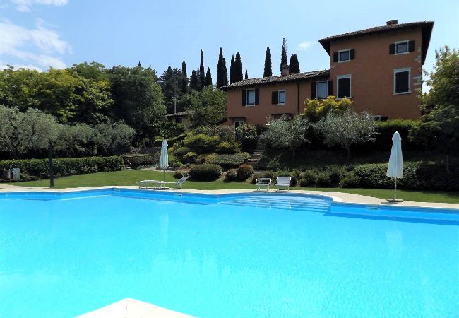 Apartment in Costermano - Cascina Cipressi