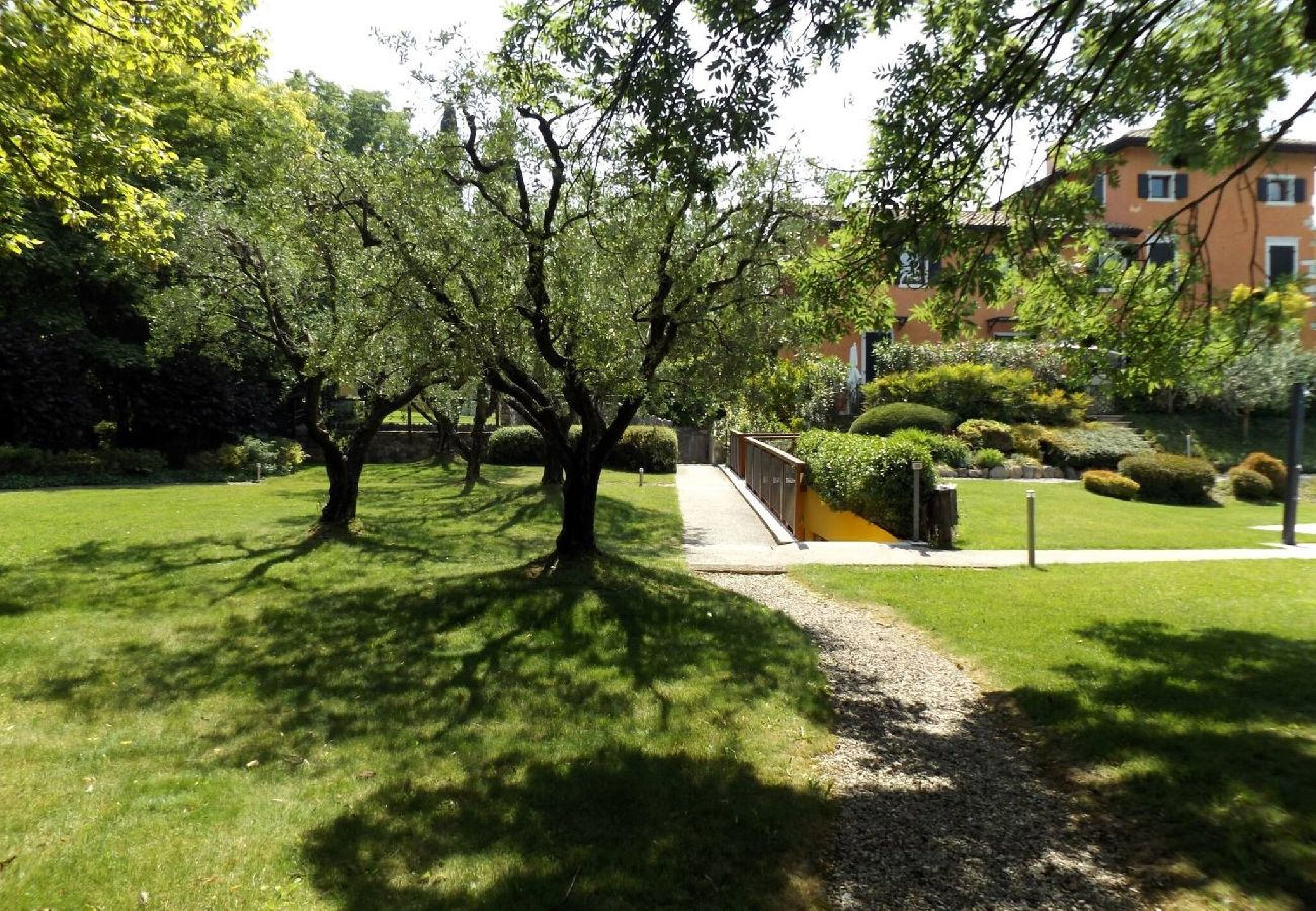 Apartment in Costermano - Cascina Cipressi