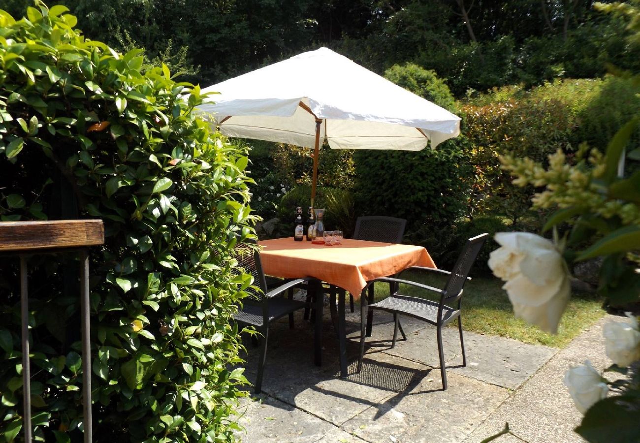 Apartment in Costermano - Cascina Cipressi