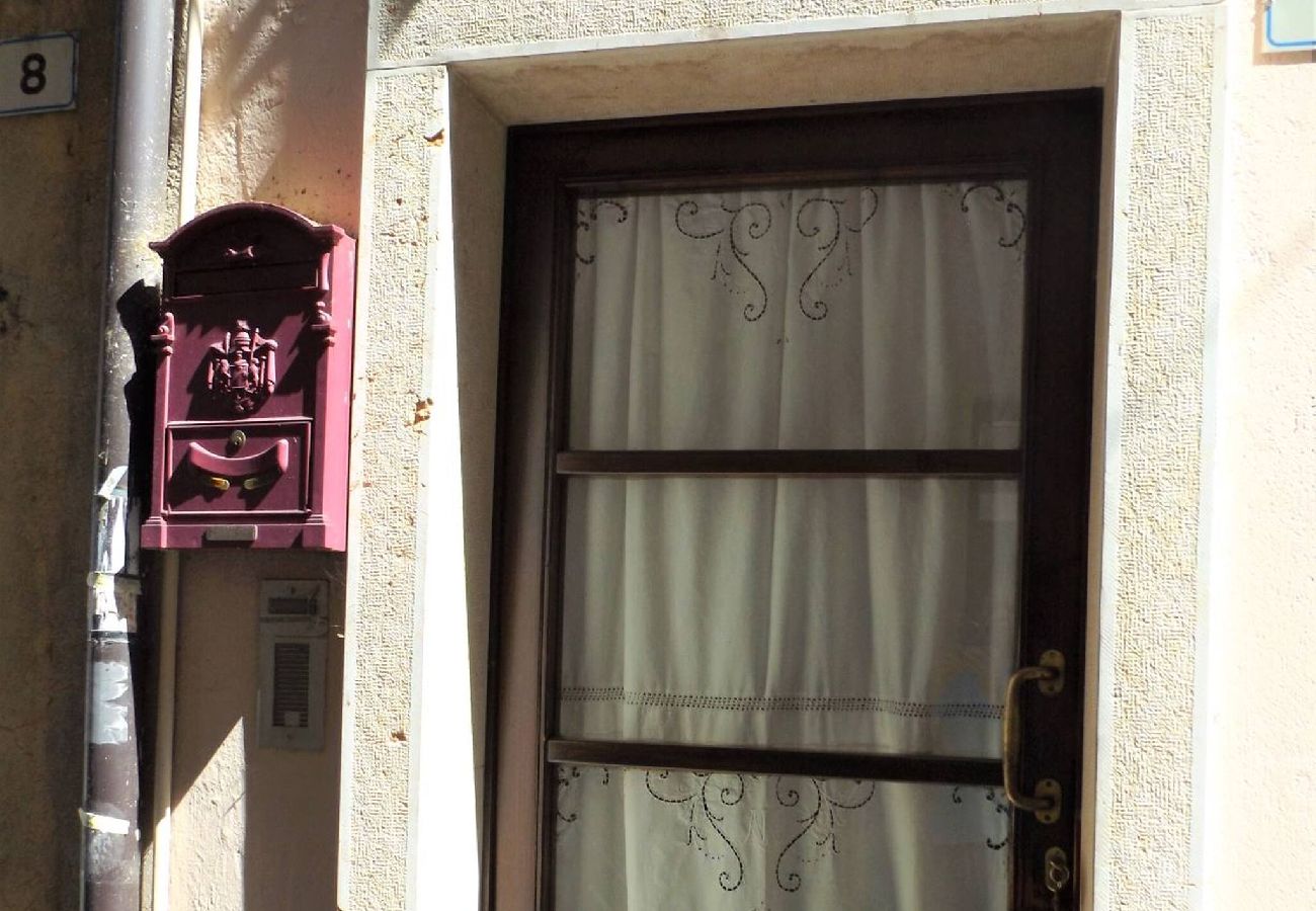 Apartment in Garda - Casa Catullo a Garda