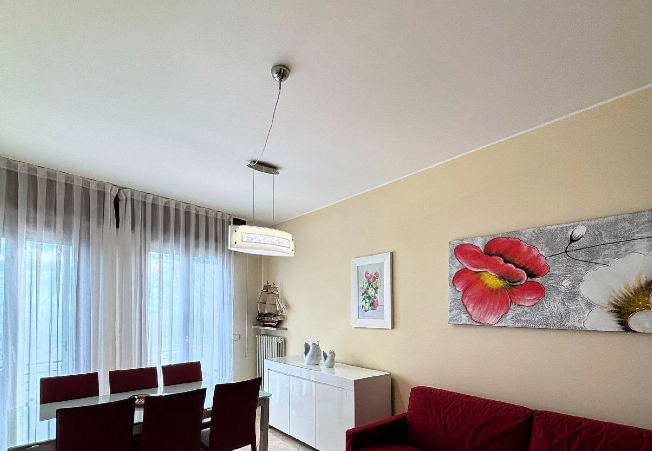 Apartment in Garda - Casa Lungolago in centro a Garda