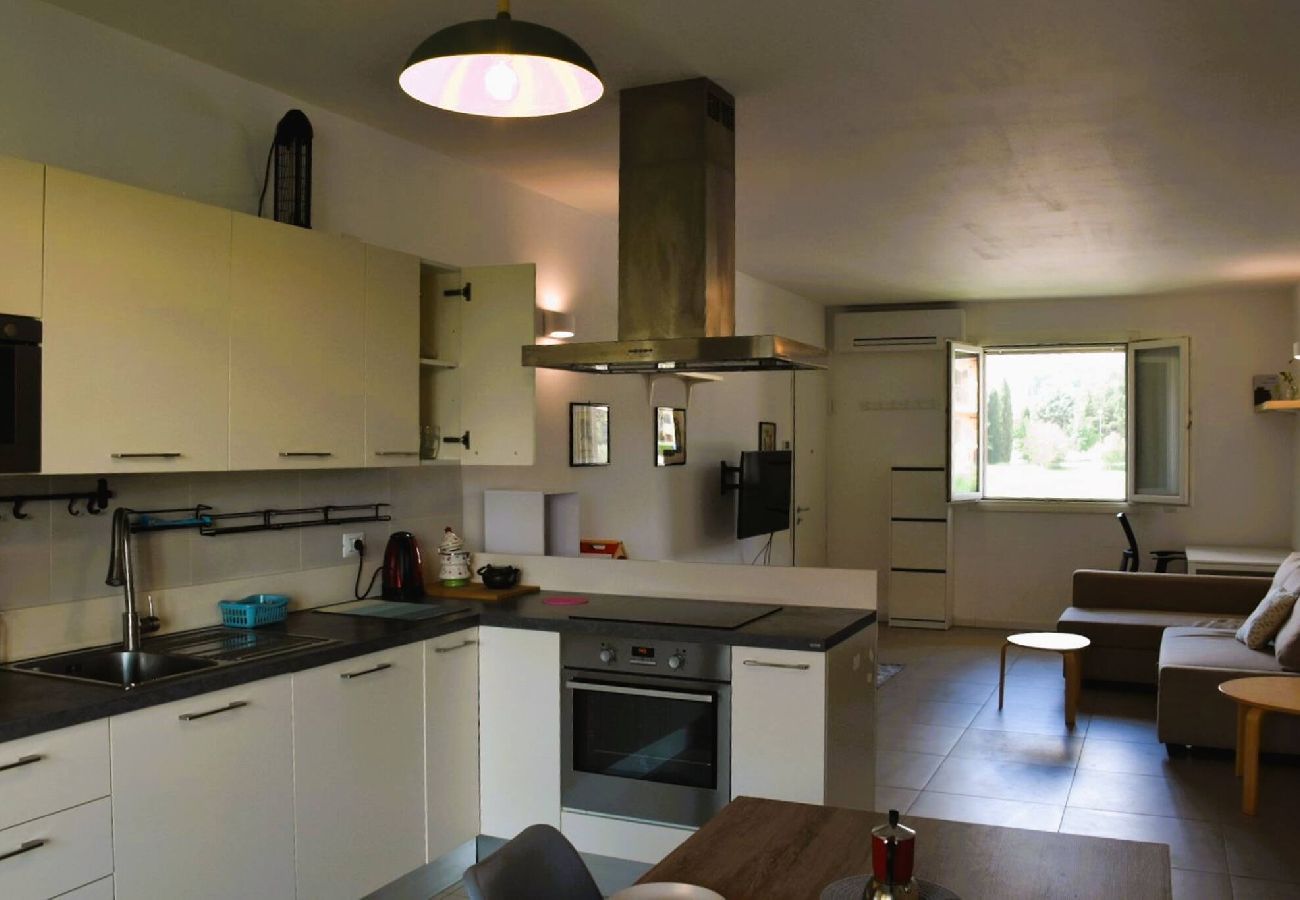 Apartment in Costermano - Appartamento Casa Aida a Costermano